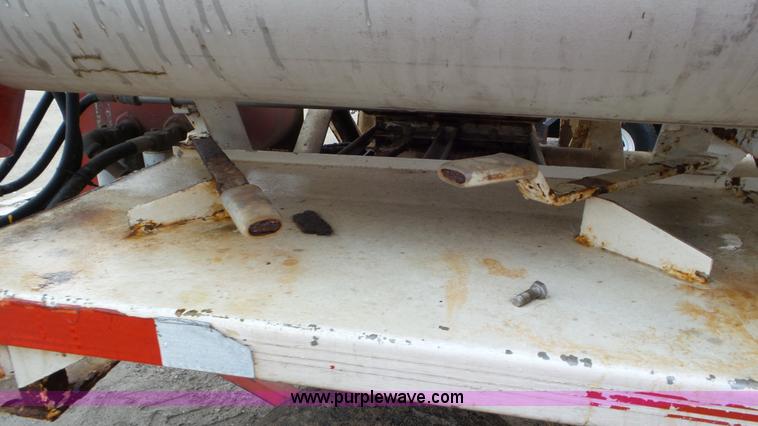 image for item J8440 Chandler tender bed