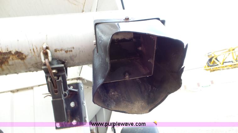 image for item J8442 Brent GYC-150 weigh wagon