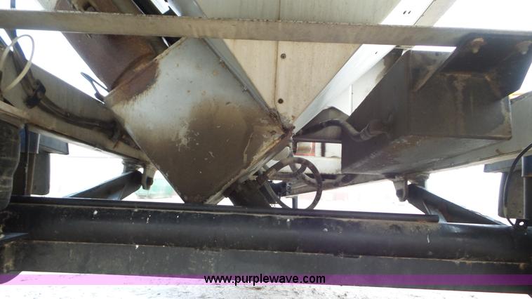 image for item J8442 Brent GYC-150 weigh wagon