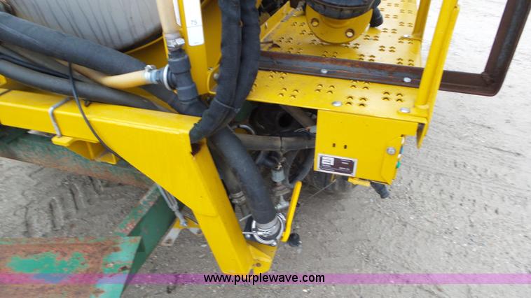 image for item J8443 Ag-Chem 1100 liquid spray system