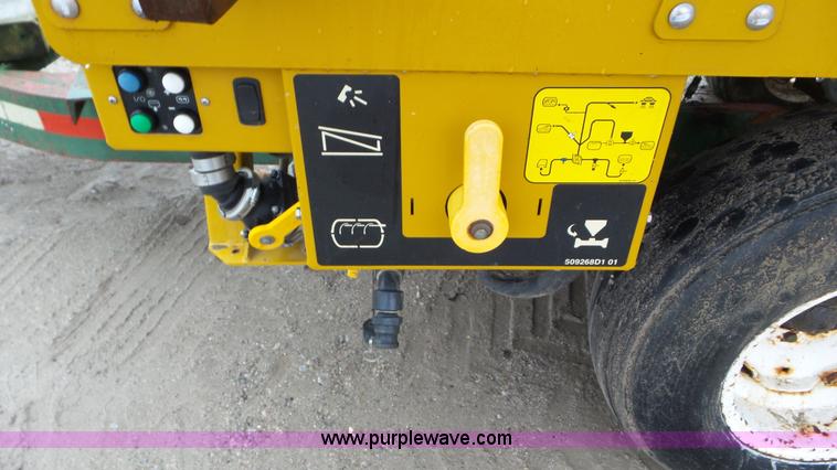 image for item J8443 Ag-Chem 1100 liquid spray system