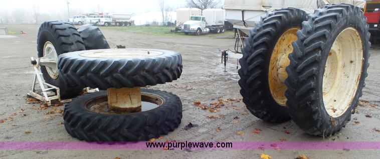 image for item J8444 Ag-Chem TerraGator row straddle kit