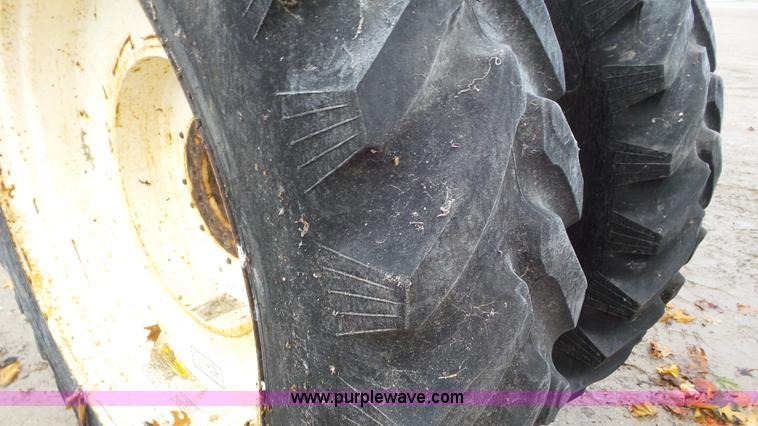 image for item J8444 Ag-Chem TerraGator row straddle kit