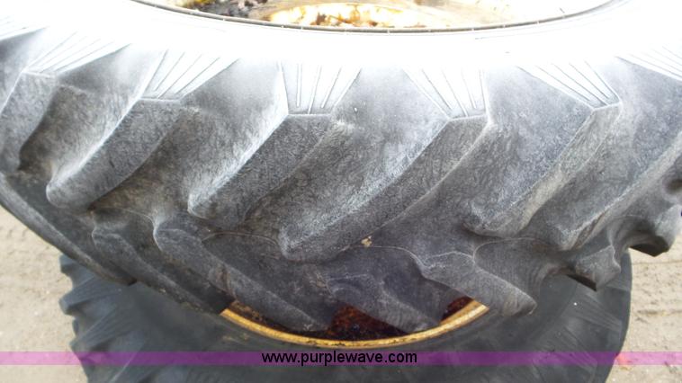 image for item J8444 Ag-Chem TerraGator row straddle kit