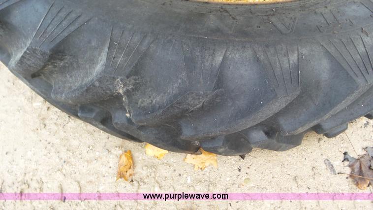 image for item J8444 Ag-Chem TerraGator row straddle kit