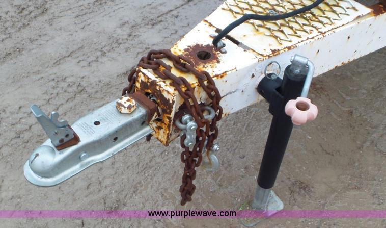 image for item J8445 Parker 1500 weigh wagon