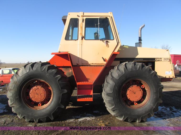 1972 Case 2470 Traction King 4WD tractor in Beatrice, NE Item J8751