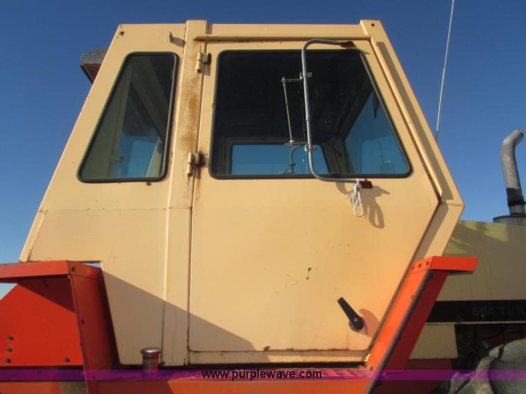 image for item J8751 1972 Case 2470 Traction King 4WD tractor