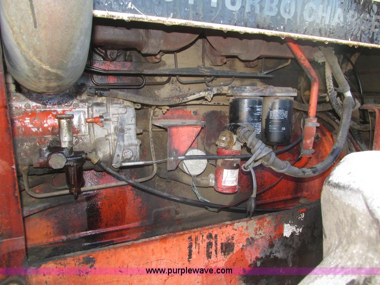 image for item J8751 1972 Case 2470 Traction King 4WD tractor