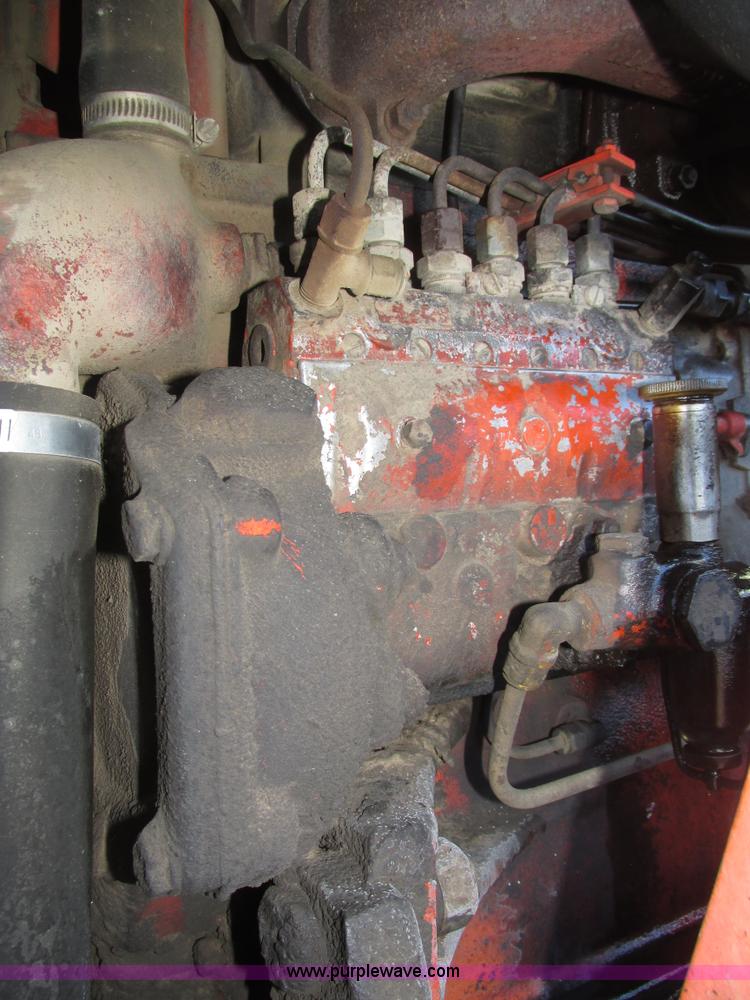 image for item J8751 1972 Case 2470 Traction King 4WD tractor