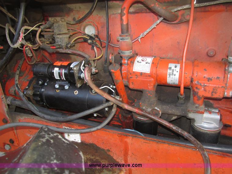 image for item J8751 1972 Case 2470 Traction King 4WD tractor