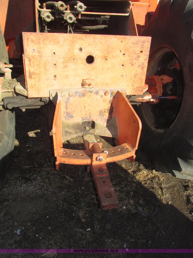 image for item J8751 1972 Case 2470 Traction King 4WD tractor