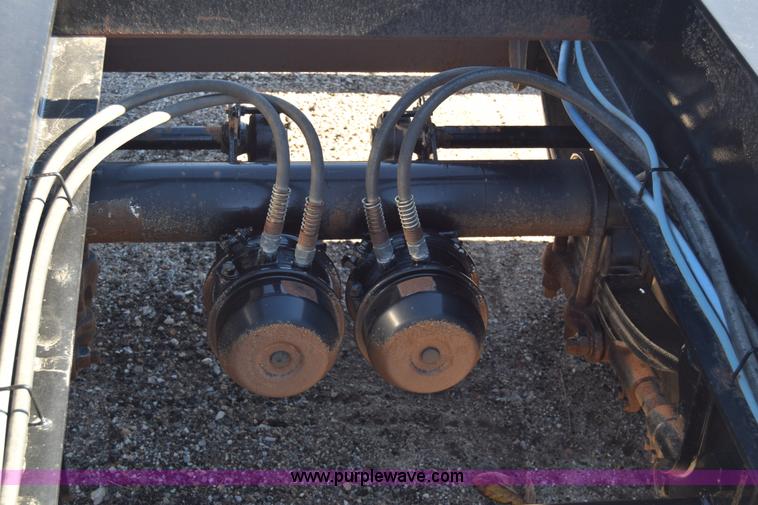 image for item K4993 2009 Neville sprayer trailer