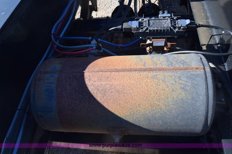 image for item K4993 2009 Neville sprayer trailer