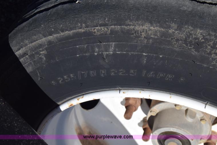 image for item K4993 2009 Neville sprayer trailer