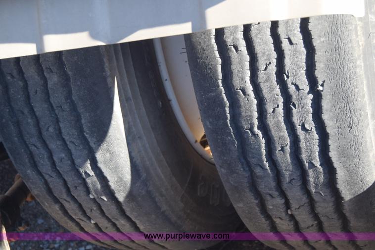 image for item K4993 2009 Neville sprayer trailer