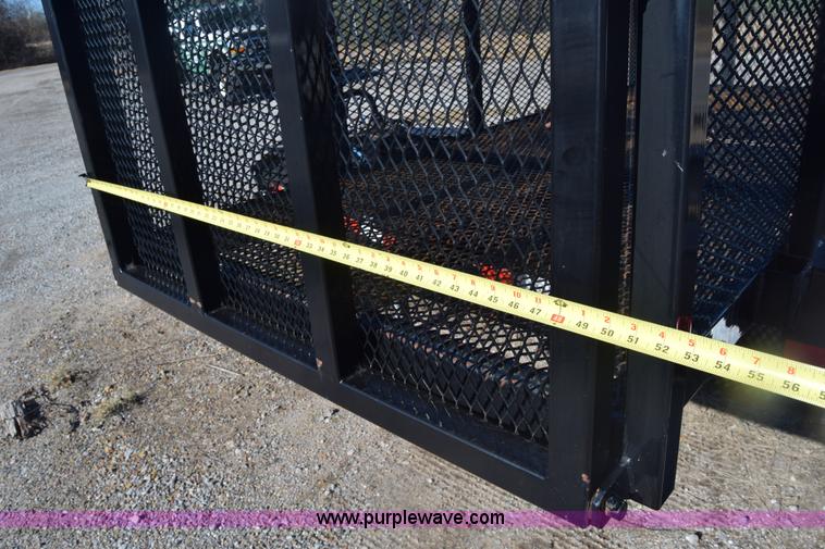 image for item K4993 2009 Neville sprayer trailer