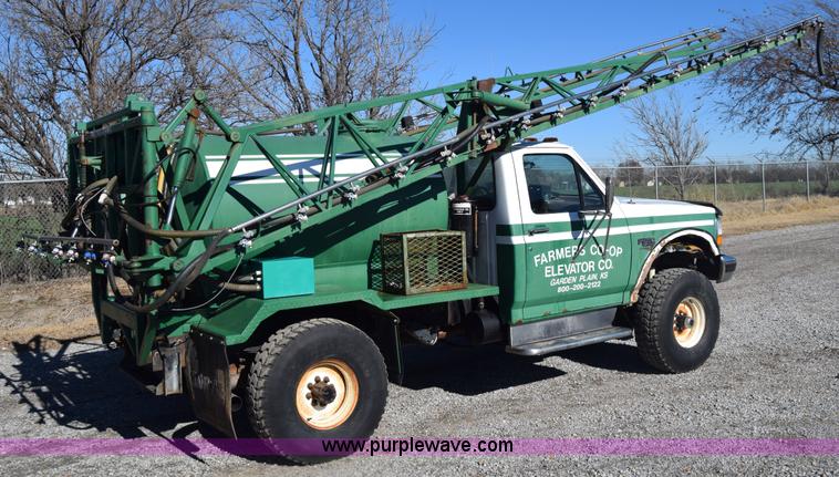 image for item K4995 1996 Ford F350 Loral applicator truck