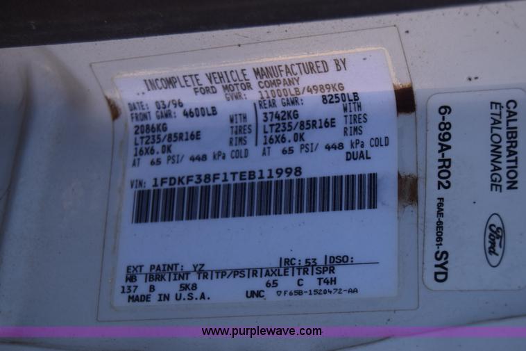 image for item K4995 1996 Ford F350 Loral applicator truck