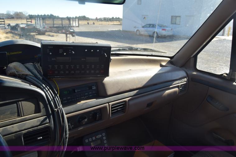 image for item K4995 1996 Ford F350 Loral applicator truck