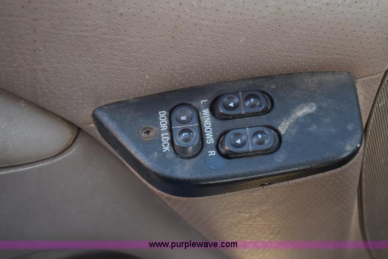 image for item K4995 1996 Ford F350 Loral applicator truck