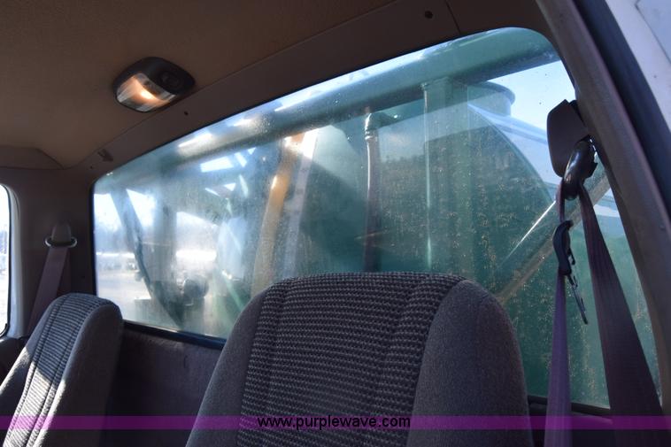 image for item K4995 1996 Ford F350 Loral applicator truck