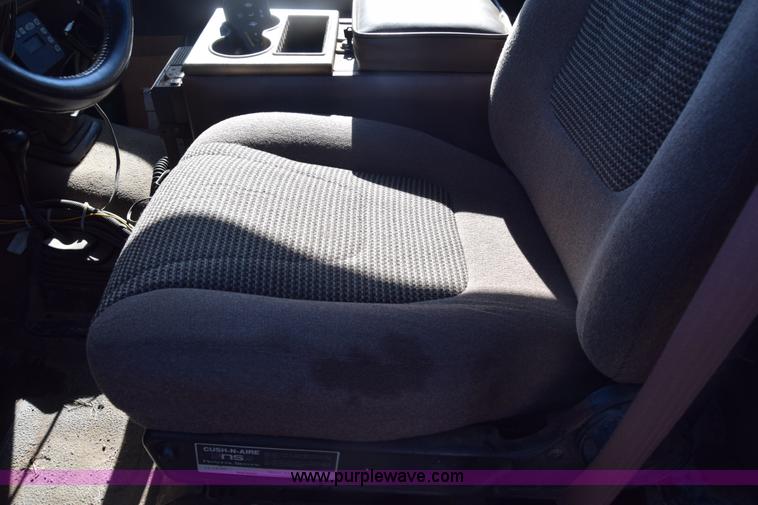 image for item K4995 1996 Ford F350 Loral applicator truck