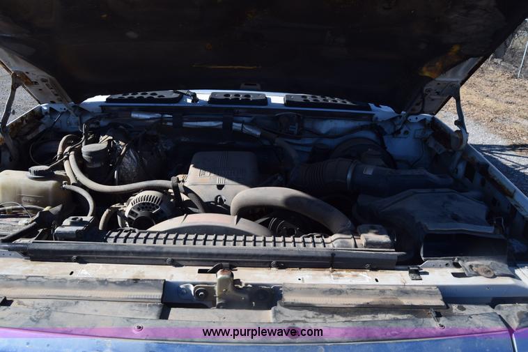 image for item K4995 1996 Ford F350 Loral applicator truck