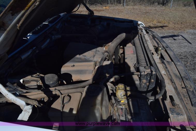 image for item K4995 1996 Ford F350 Loral applicator truck