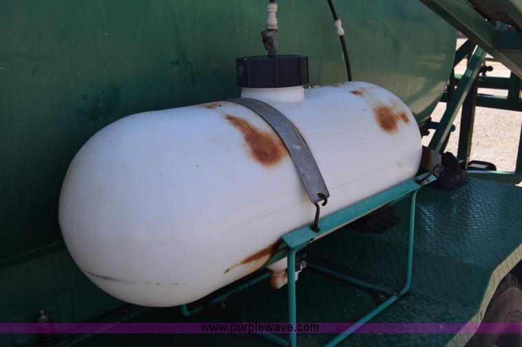 image for item K4995 1996 Ford F350 Loral applicator truck