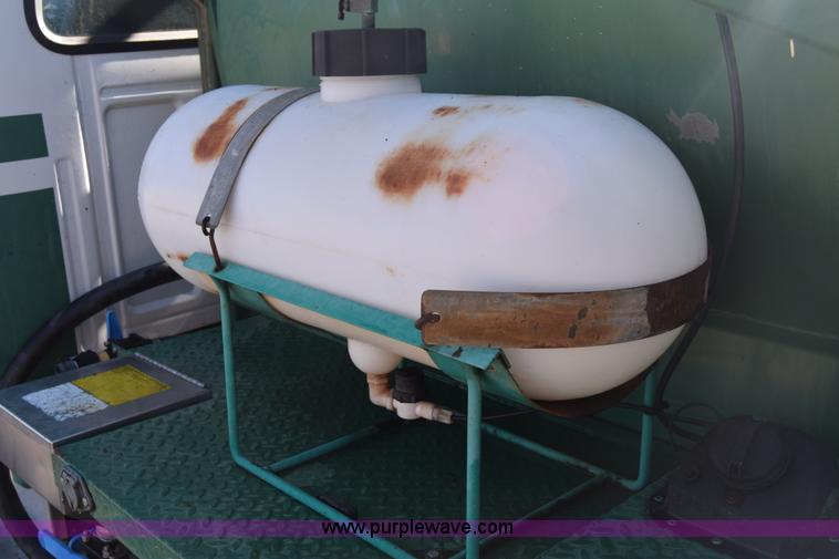 image for item K4995 1996 Ford F350 Loral applicator truck