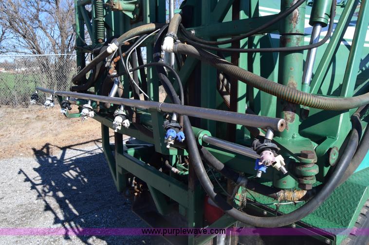 image for item K4995 1996 Ford F350 Loral applicator truck