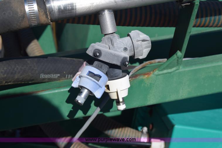 image for item K4995 1996 Ford F350 Loral applicator truck