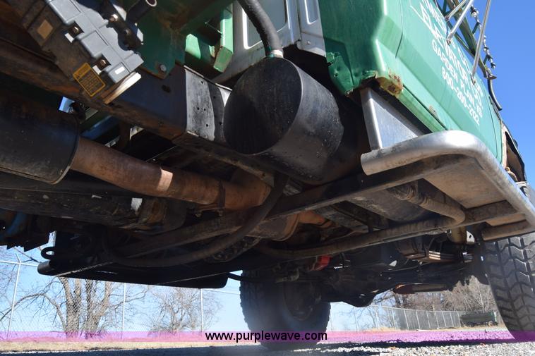 image for item K4995 1996 Ford F350 Loral applicator truck