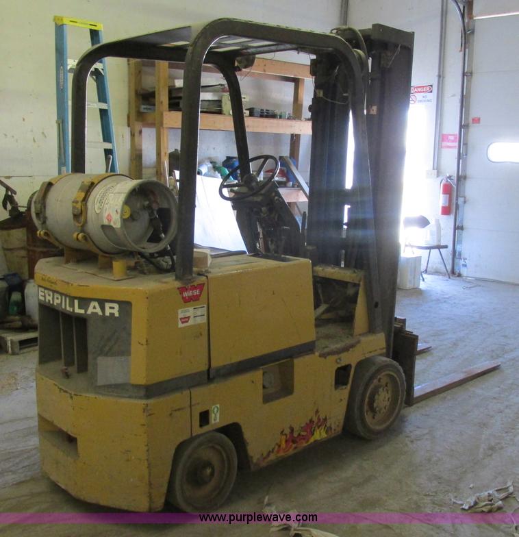 image for item K5203 Caterpillar T30D forklift
