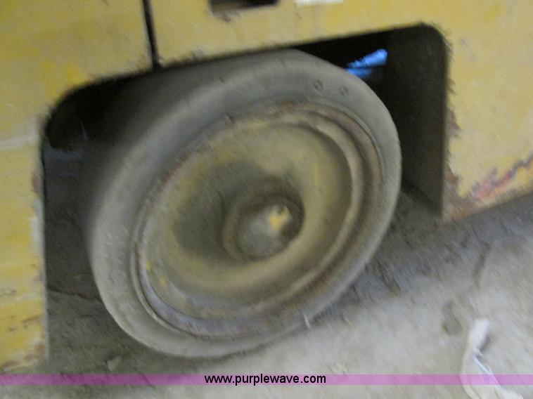 image for item K5203 Caterpillar T30D forklift