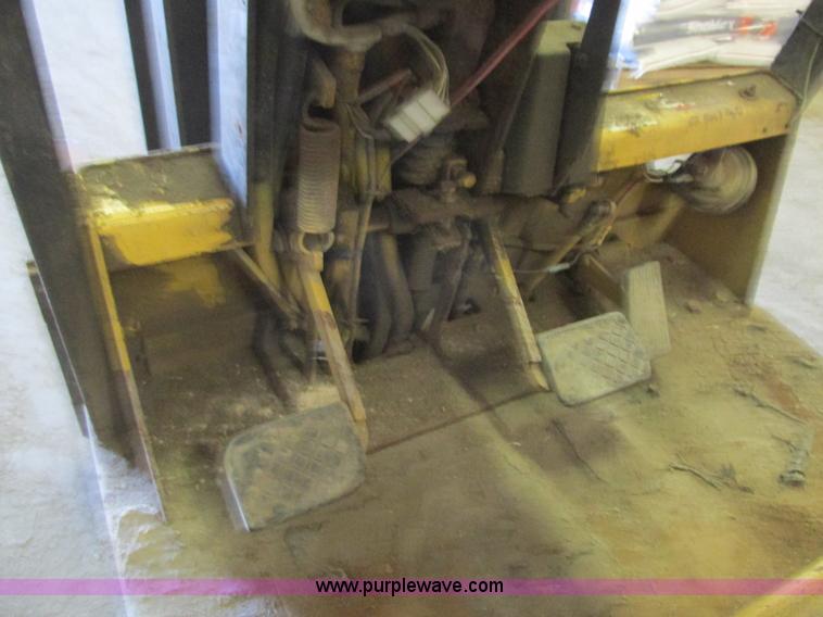 image for item K5203 Caterpillar T30D forklift