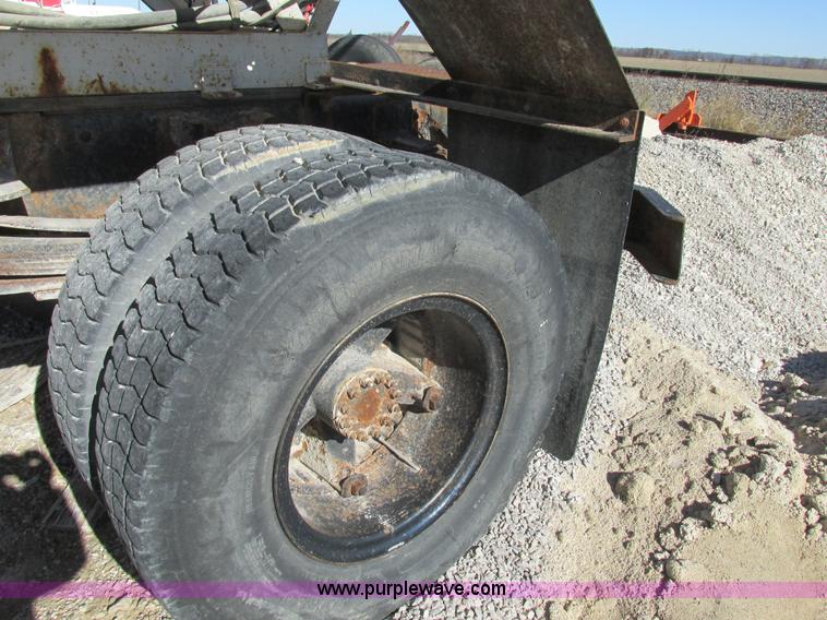 image for item K5204 1991 Chevrolet Kodiak seed tender truck