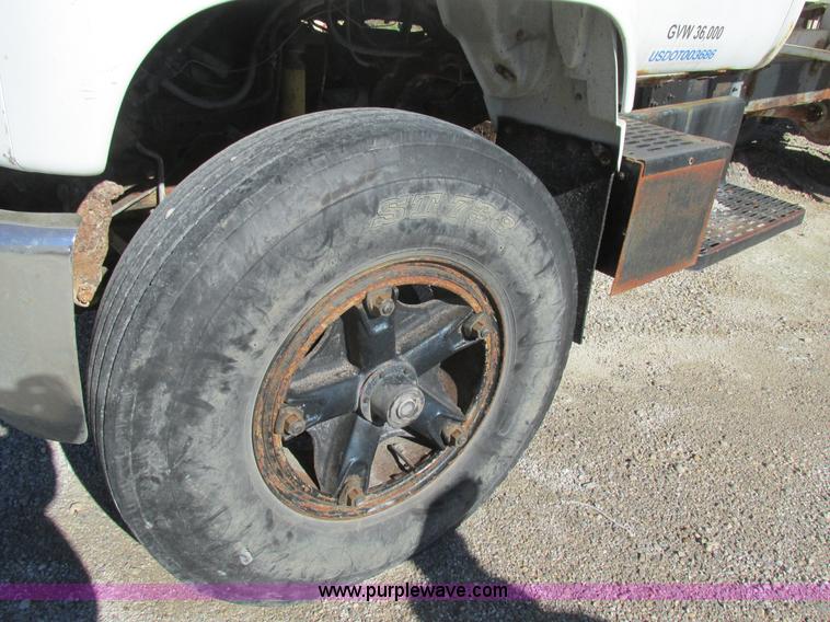 image for item K5204 1991 Chevrolet Kodiak seed tender truck