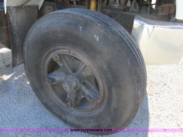 image for item K5204 1991 Chevrolet Kodiak seed tender truck