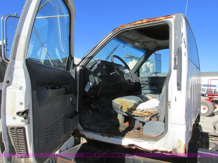 image for item K5204 1991 Chevrolet Kodiak seed tender truck