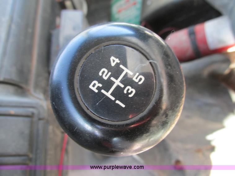 image for item K5204 1991 Chevrolet Kodiak seed tender truck