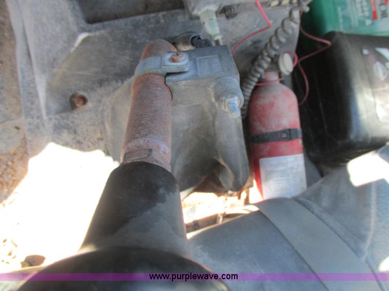 image for item K5204 1991 Chevrolet Kodiak seed tender truck