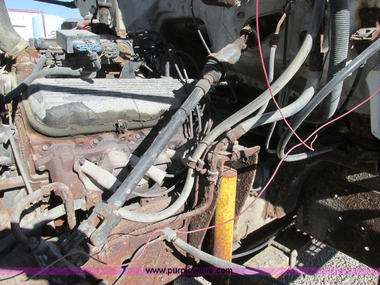 image for item K5204 1991 Chevrolet Kodiak seed tender truck