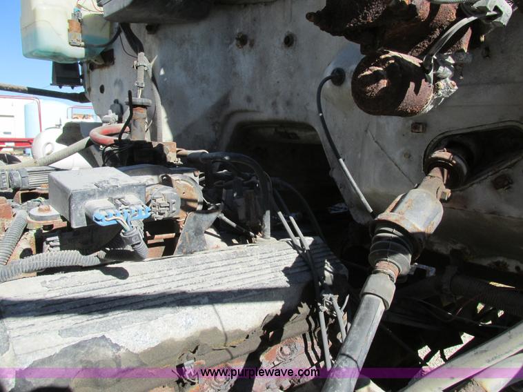 image for item K5204 1991 Chevrolet Kodiak seed tender truck