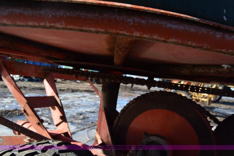 image for item L1032 Water Winch 1400M traveling irrigator