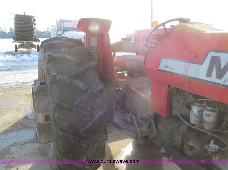 image for item L1843 1977 Massey-Ferguson 285 tractor