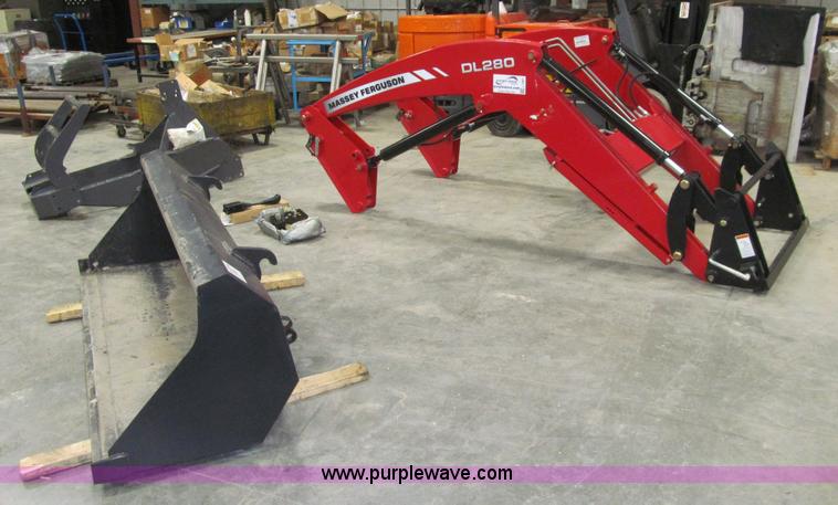 image for item L1967 Massey-Ferguson DL280 loader assembly