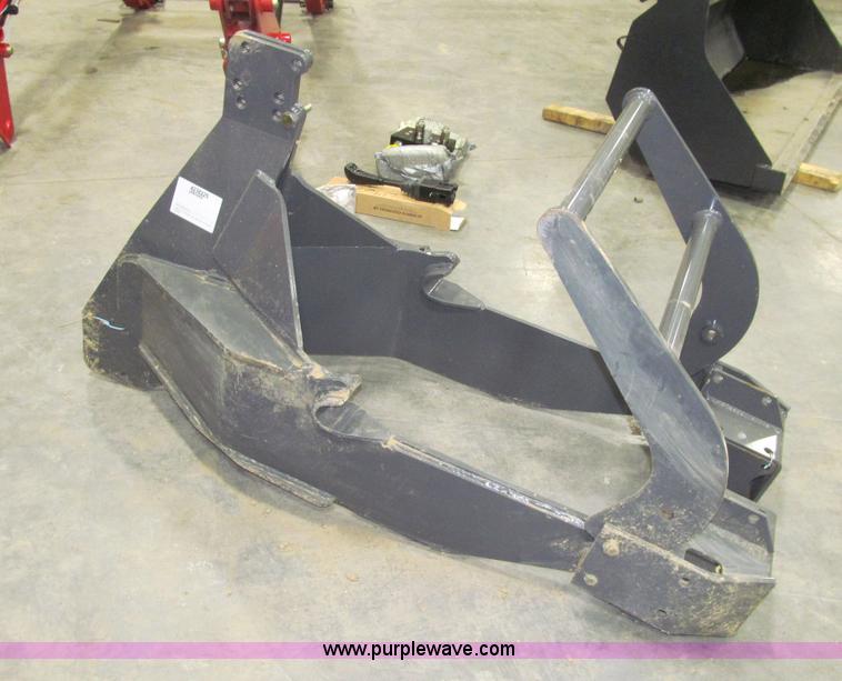 image for item L1967 Massey-Ferguson DL280 loader assembly