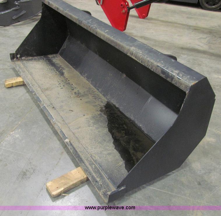 image for item L1967 Massey-Ferguson DL280 loader assembly